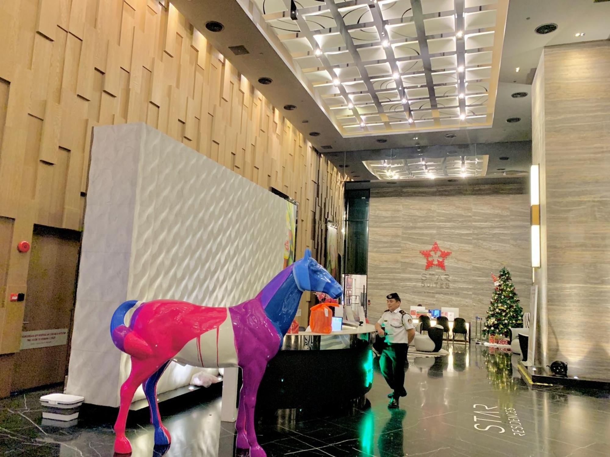 Apartment Star Klcc By R&r