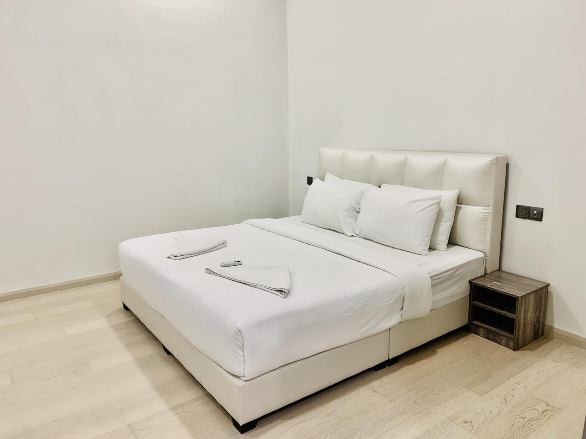 Apartment Star Klcc By R&r *